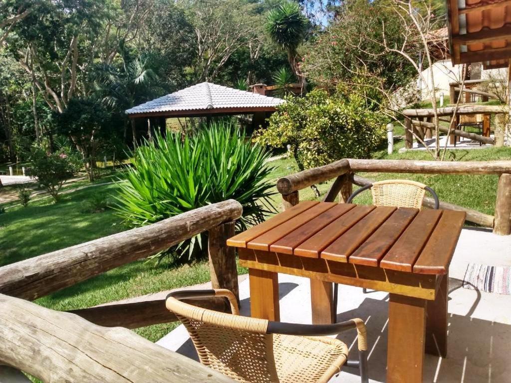 Pousada Villa Pinhal Santo Antônio do Pinhal Eksteriør billede