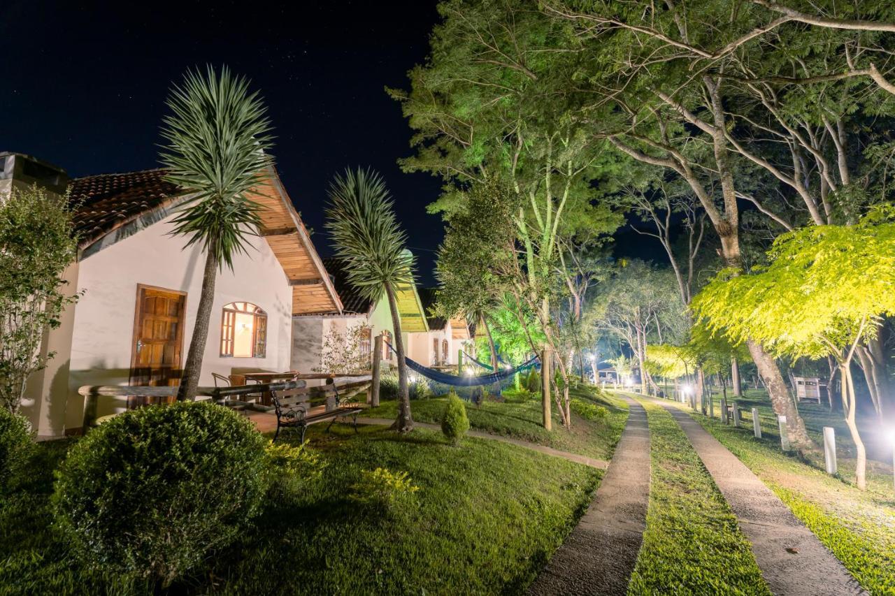 Pousada Villa Pinhal Santo Antônio do Pinhal Eksteriør billede